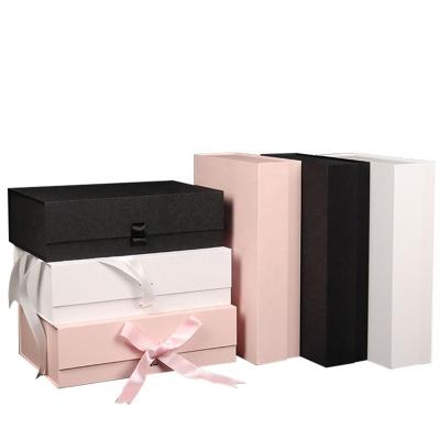 China Recyclable Elegant Custom Foldable Cardboard Paper Magnetic Gift Box With Ribbon for sale