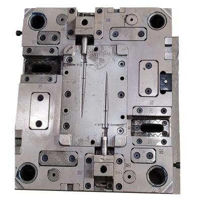 China Cheap Plastic Electronic Component Mold / Injection Mold Injection Molding Service Manufacturer For Plastic Socket Part for sale