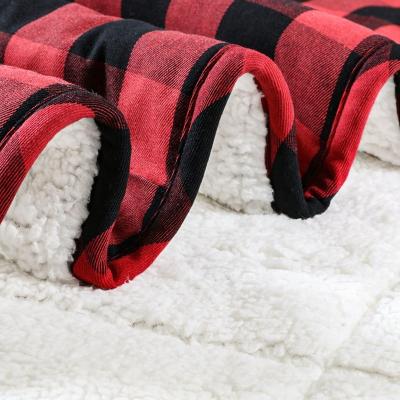 China Custom Folded Warm Buffalo Bed Fleece Maker Plaid Plush Cozy Lightweight Microfiber Reversible Blanket for sale