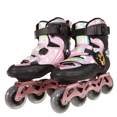 China Professional Integrated Freestyle Luna Speed ​​Racing Skates Carbon Fiber PU 4 Wheels for EACHkids Teenagers and Adults for sale