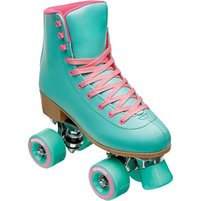 China Hot Selling Cheap Wholesale Women Roller Skates 4 Wheel Roller Skates 82A High Rebound PU Flashing Roller Shoes For Adult Wide Skate for sale