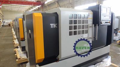 중국 간격 침대 CNC 선반 기계 380V/50HZ의 금속 선반 장비에 500mm 그네 판매용