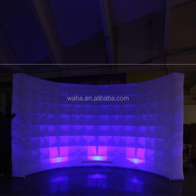 China Oxford Cloth Portable Display Booth Inflatable Trade Show Wall With Led Light for sale