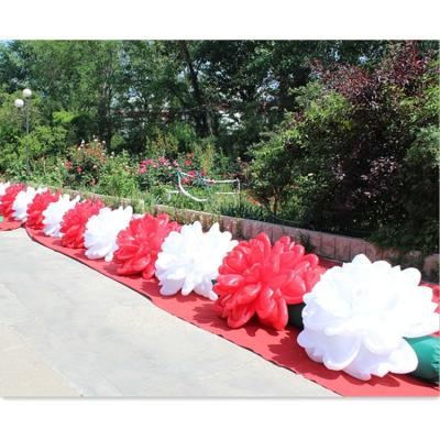 Cina Promotion Activity Flower Chain 10m Inflatable Breathing Decorative Inflatable Rose Flower Chain in vendita