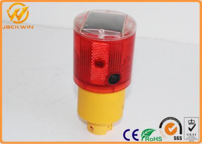 China 360 Degree Visibility Traffic Safety Equipment Solar Powered Barricade Light for Traffic Cones for sale