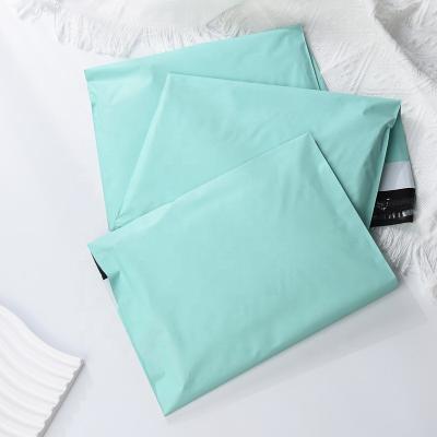 China Eco-friendly Custom Plastic Packaging Poly Pailer Envelope Packaging Mailing Bags For Clothing for sale