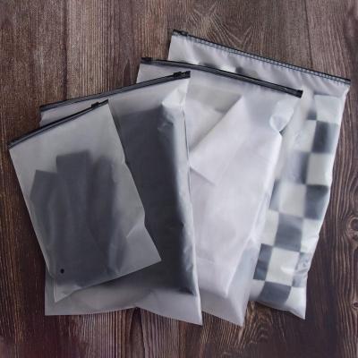 China Recyclable Factory Price Eco Friendly 100% Biodegradable Zip Lock Bag Zipper Clothes Packaging Plastic Bags For Clothing for sale