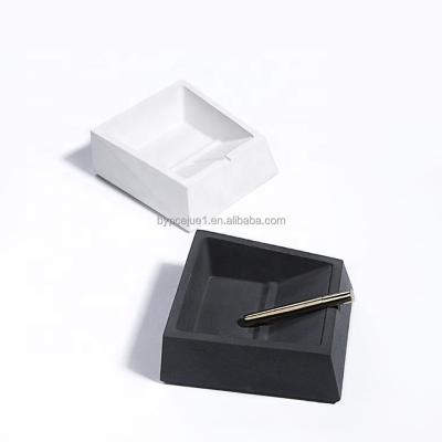 China New Nordic Popular Environment Friendly Concrete Square Cement Ashtray Factory Wholesale Custom Personalized Cheap Cigar Ashtray for sale