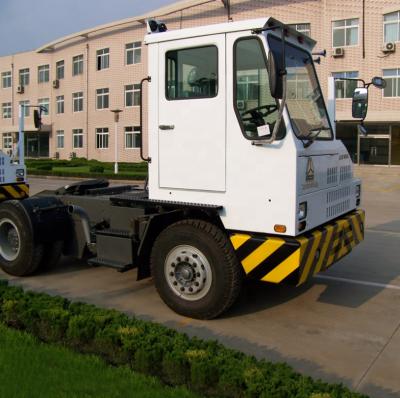 China From China factory original sale directly into manual transmission dock tractor trailer trucks high quality cheap price to Africa > 8L for sale