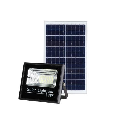 China Black Color Housing Solar Led Flood Light Aluminum Alloy Garden Using Dc Input 25w for sale