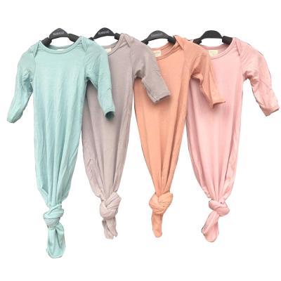 China Breathable Bamboo Knotted Long Sleeve Newborn Soft Sleep Shoulder Robe Lap Unisex Infant Nightgowns for sale