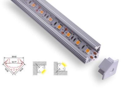 China 22mm Dreieck geführte Aluminiumprofil anodisierte Oberfläche mit schwarzer Splitter-Weiß-Befestigung zu verkaufen