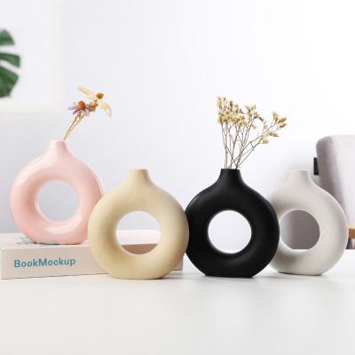 China INS Contemporary Nordic Modern Style Ceramic Vases Flower Home Decoration Donut White Vases With Artificial Plants for sale