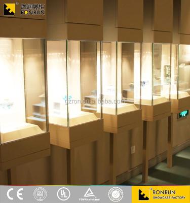 China Shopping Mall Tempered Glass Display Cabinets For Museum Exhibit Equipment for sale