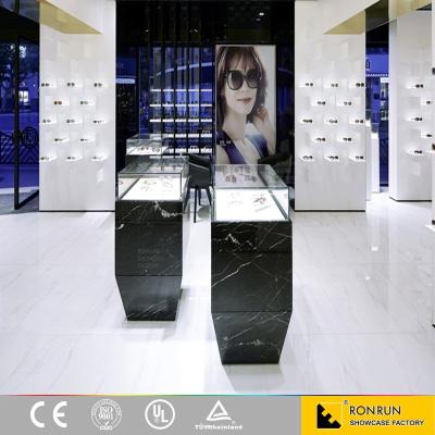 China Shopping Mall Modern Style Store Furniture Optical Showroom Design With Led Light for sale