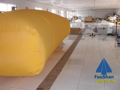 China Fuushan Flexible Polyurethane Portable Fuel Bladder For Oil Spill Collection for sale