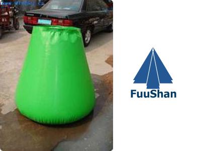 China Fuushan PVC Onion Water Bladder Drinking Water Water Bladder for sale