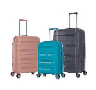 China New pp luggage uncrackable pp material 3pcs 100% perfect for circle LOGO for sale