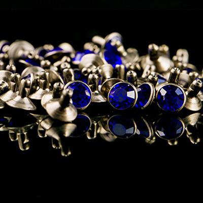 China Viable Copper Gold Crystal Clear Stone Garment Rhinestone Rivet Studs for sale