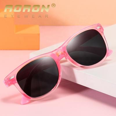 China Fashion Sunglasses 2021 Classic Kids Sun Glasses Frame Tr90 Kids Sunglasses Shade Lightweight Sun Glasses Girls Mother And Daughter Set for sale