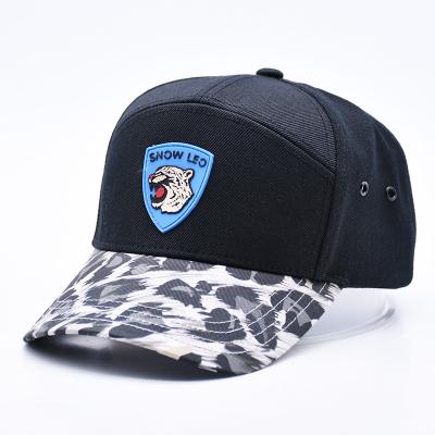 China Oem Wholesale Rubber Patch Baseball Cap Custom Logo Embroidered 7 Panel Baseball Hat Manufacturer zu verkaufen