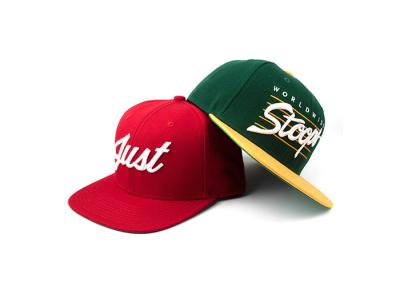 Cina berretto da baseball fresco di Snapback del ricamo 3D, berretto da baseball piano del bordo utilizzato giornalmente per l'uomo in vendita