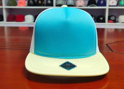 Cina Fashionable Mix Color Blank Custom design logo Flat Bill Plastic buckle Snapback Caps Hats in vendita