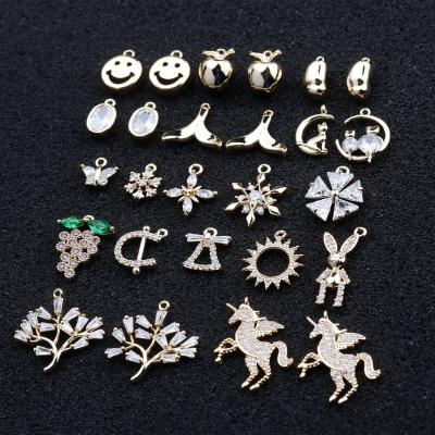 China Prevent Allergy Exquisite Mini 18K Gold Plated Diy Zircon Necklace Pendants Jewelry Making Accessories M906 20pcs/lot for sale