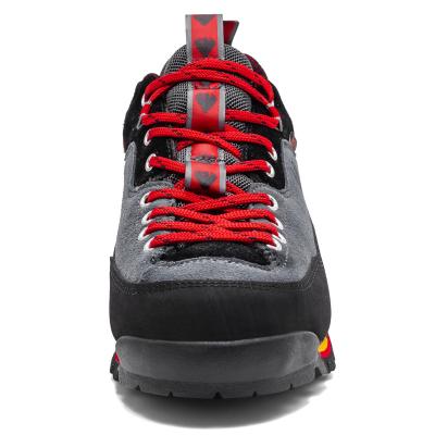 China Various Factory Sale Waterproof Men Hiking Shoe Quality Outdoor Climbing Shoes for sale