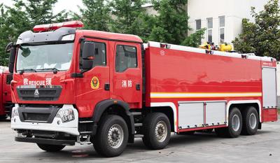 Cina camion dei vigili del fuoco industriale 21T con il telaio di Sinotruk HOWO e la doppia cabina di fila in vendita