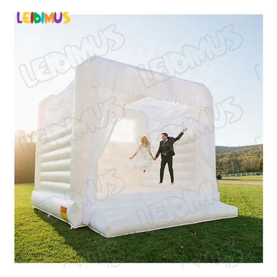 China Kids Play Central Commercial Kids Flat Surface Jumping Bouncy Castle With White Indoor Inflatable Slide White for sale