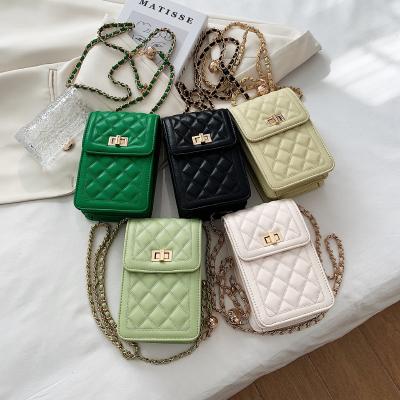 China 2022 New Arrivals Women's Messenger Bags Trend Polyester Small 5 Color Women Shoulder Bag With Chain Summer Women PU Phone Bag Rhomboids for sale