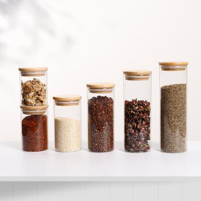 China Classic 12 Pack Set Package Glass Jar For Seasoning Spice Kitchen Storage for sale