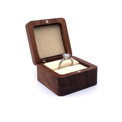 China Wooden Ring Box Wedding Ring Box Wholesale Square Shape LOGO Wooden Gift Ring Box Hot Custom Made Wooden Ring Gift Box for sale