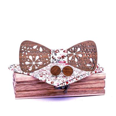 China Classic Hollow Cut Out Handmade Custom Wooden Bow Tie Set Mens Neck Ties Wooden Cork Self Bow Tie Wholesale for sale