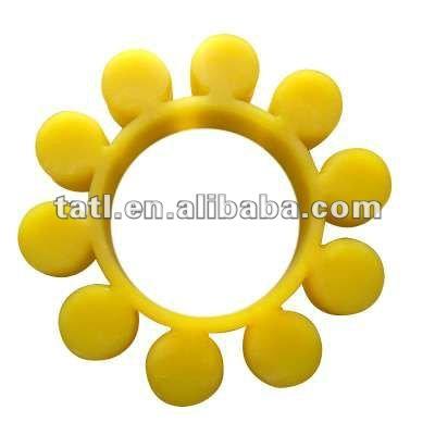 China Clothing Stores Yellow Flexible Coupling for sale