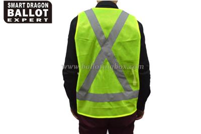 China 100% Polyester Fluorescent Yellow Security Vest Clothes Reflective Vest Safety Equipment for sale