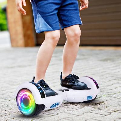 China Factory Wholesale Unisex E-Skateboard Self Balancing Electric Hoverboard Scooter with RGB Led Light Two Wheels for sale