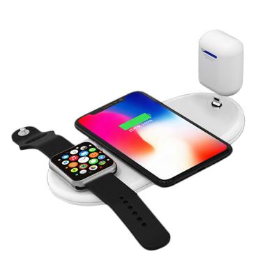 China Smart Watch 10W QI 3 in 1 Wireless Chargers for Wireless Mobile Triple Charging Universal Watch Phone Charger Fast Protection for sale