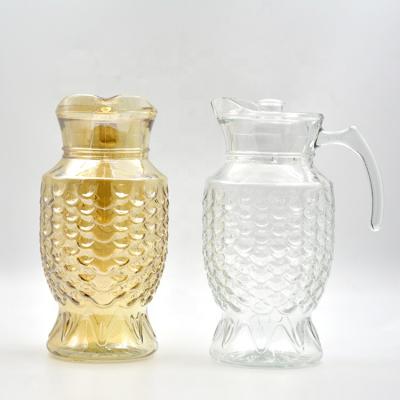 China Viable Wholesale 1800ml Juicer Jug Glass Like Fish Shape Glass Pitcher J-125YL for sale