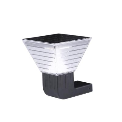 China Garden Super Shine Waterproof IP 65 Aluminum Black Solar Outdoor Led Garden Wall Light for sale