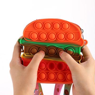 China Amazon New Wholesale DOOR Fashion Rodent Control Bag Hamburger Bag Kids Pop Pioneers Coin Purse Silicone Messenger Bag Bubble Bag for sale