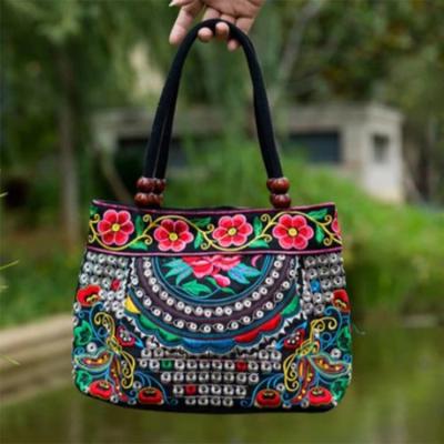 China Black Chinese Embroidery Vintage DOOR Supplier Style Ladies Handbags Chinese Style Flower Textile Bohemian Bag for sale