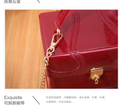 China Wholesale 2021new Lady Design Jelly Bags Lady Handbag Fashion Messenger One Shoulder Dinner Bag Portable Small Square Bag for sale