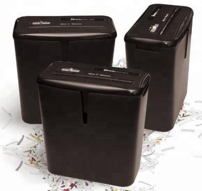 China 5 sheets A4 electricity paper shredder popular for home and offce < 50L for sale