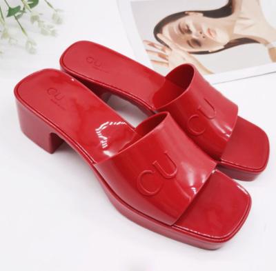 China 2021 New G-set Chinese Home Wear Border-Heel Cushioning-Toed Jelly Slippers With Thick Heels And Fashionable Sandals for sale