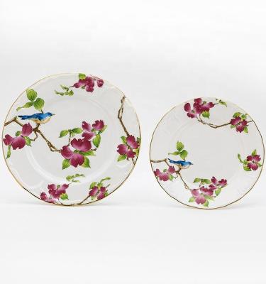 China Witte keramische decoratieve gouden rand diner plaat set voor bruiloft Te koop