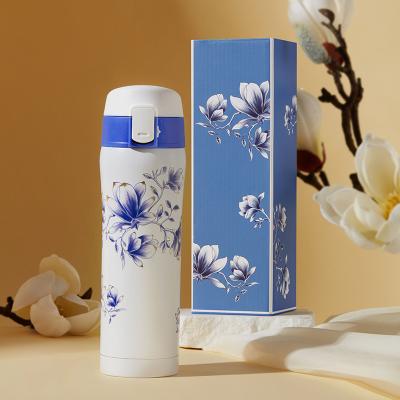 Chine Bouteille thermique personnalisée écologique avec accessoire de couvercle à vendre