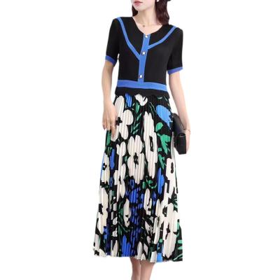 China 2023 Anti-Static New Fashion Summer Dress Office Work Dresses Elegant High-end V-neck Prom Flower Printed Pleated Casual Dresses for sale