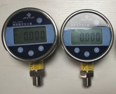 China Digital pressure gauge with storage for sale